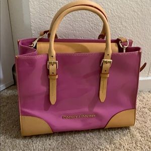 Dooney and bourke purse